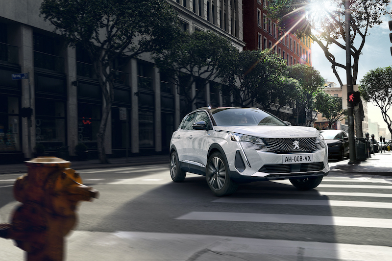 Nuovo Peugeot 3008, design e tecnologia innovativa Nuovo Peugeot 3008, design e tecnologia innovativa