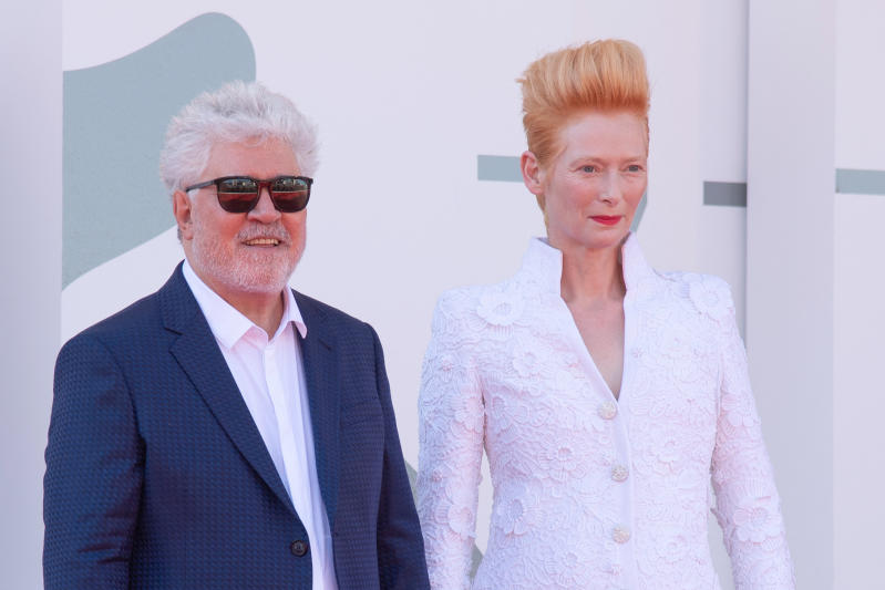 Venezia, Mostra del Cinema: leone d’oro a Tilda Swinton, musa di Almodovar Venezia, Mostra del Cinema: leone d’oro a Tilda Swinton, musa di Almodovar