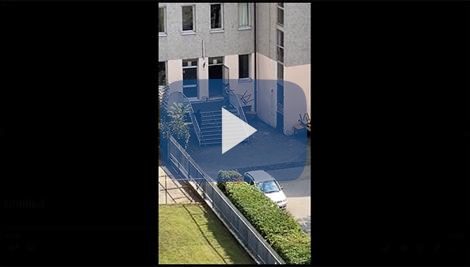 Banchi “che volano” in una scuola elementare. VIDEO Banchi “che volano” in una scuola elementare. VIDEO
