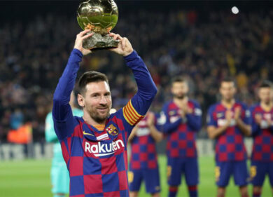 Messi resta al Barcellona: ‘Mai avrei fatto causa al club della mia vita’
