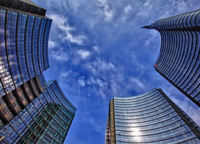 UniCredit e Bei, iniezione di 200 milioni a piccole e medie imprese e Midcap