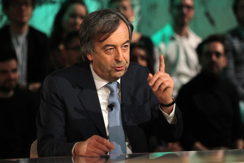 Burioni sul vaccino anti-coronavirus: ‘Bisogna convincere le persone a farlo’ Burioni sul vaccino anti-coronavirus: ‘Bisogna convincere le persone a farlo’