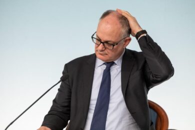 Mps, Gualtieri firma il decreto ma la maggioranza si spacca. Rumors