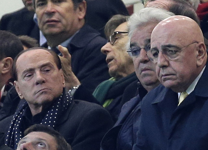 Galleria foto 'Berlusconi pensa a un messaggio per il voto. Dimissioni la prossima settimana' - foto 1