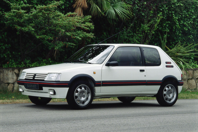 Peugeot il 26 settembre festeggia 210 anni di passione, ed innovazione. Peugeot il 26 settembre festeggia 210 anni di passione, ed innovazione.