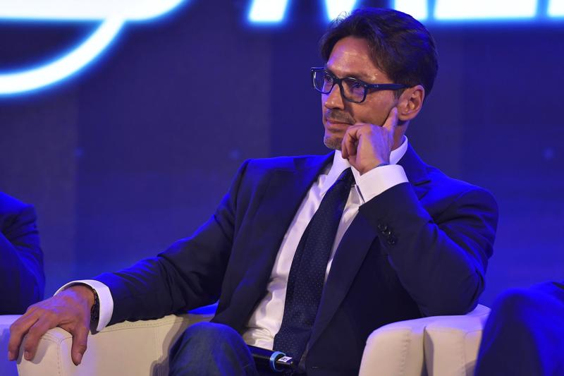 Mediaset: sfida anche sulla rete unica. Bollorè potrebbe cambiare obiettivo Mediaset: sfida anche sulla rete unica. Bollorè potrebbe cambiare obiettivo