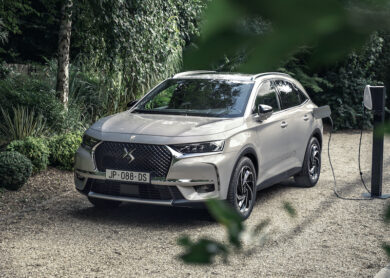 DS 7 CROSSBACK E-TENSE 4X4,1,4 litri di benzina per 100 km nel ciclo WLTP