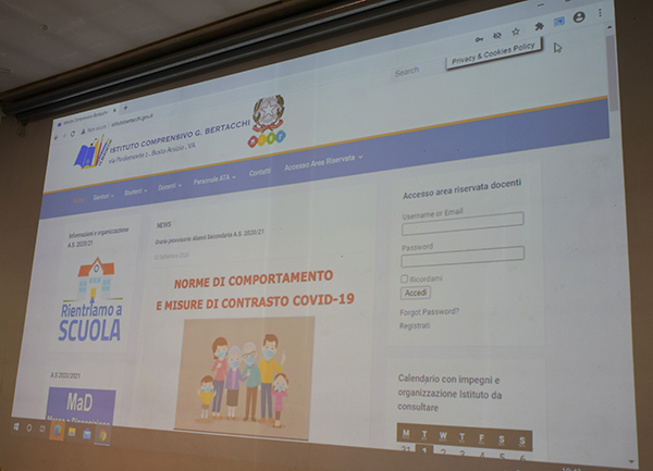 Riapertura scuole in sicurezza con Emanuele Antonelli sindaco di Busto Arsizio Riapertura scuole in sicurezza con Emanuele Antonelli sindaco di Busto Arsizio