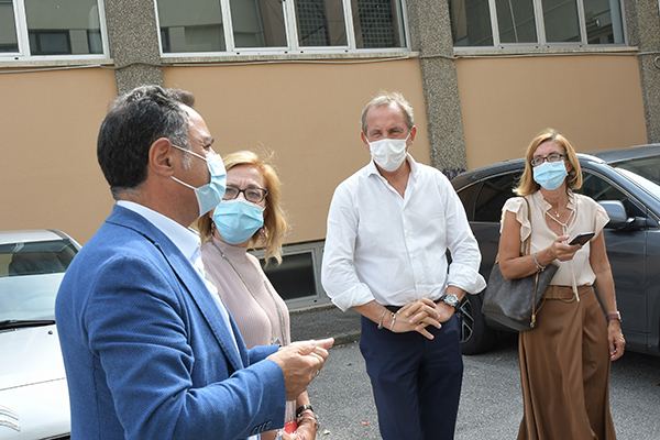 Riapertura scuole in sicurezza con Emanuele Antonelli sindaco di Busto Arsizio Riapertura scuole in sicurezza con Emanuele Antonelli sindaco di Busto Arsizio