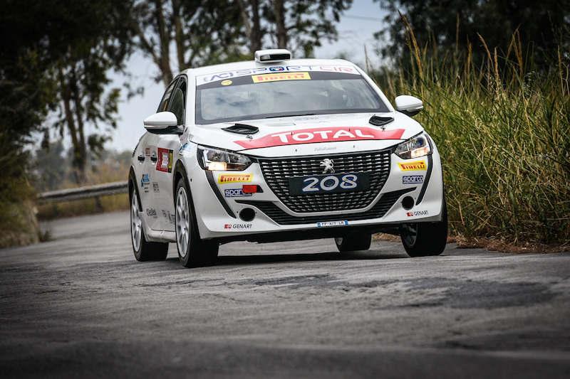 Paolo Andreucci al Targa Florio e vince con nuova Peugeot 208 Rally 4