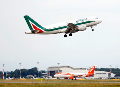 Alitalia: dal 1 ottobre cancella voli da e per Malpensa