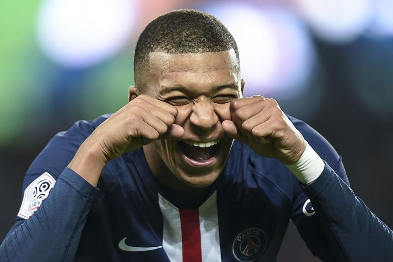 Mbappè choc, addio al Psg comunicato. E’ asta nel calciomercato