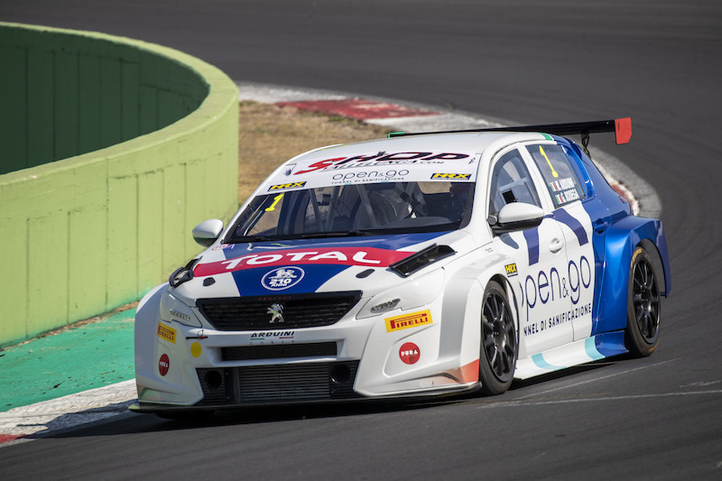 A Vallelunga doppietta della Peugeot 308 TCR della Arduini Corse A Vallelunga doppietta della Peugeot 308 TCR della Arduini Corse
