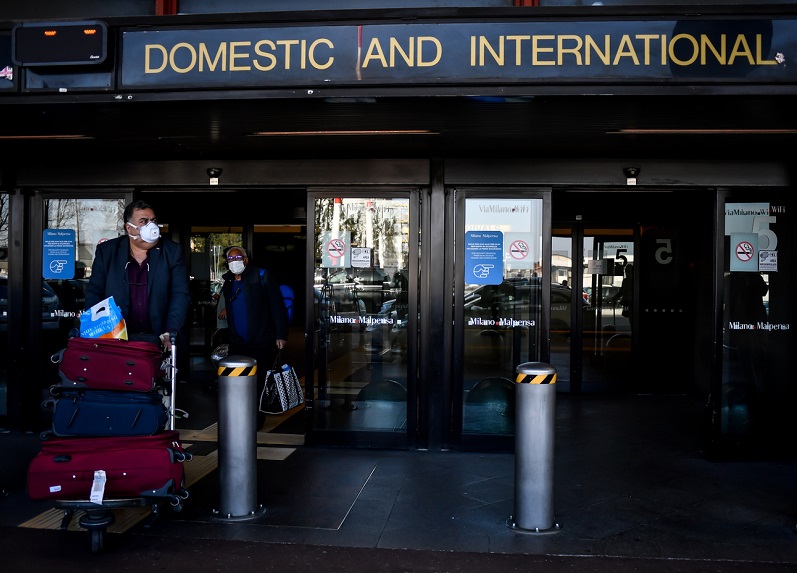 Stop voli per Fiumicino, Fontana: “Vogliono mettere in difficoltà Malpensa” Stop voli per Fiumicino, Fontana: “Vogliono mettere in difficoltà Malpensa”