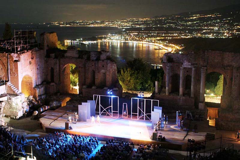 Taormina, il Nations Award alla carriera assegnato a Jean Sorel e Abel Ferrara Taormina, il Nations Award alla carriera assegnato a Jean Sorel e Abel Ferrara