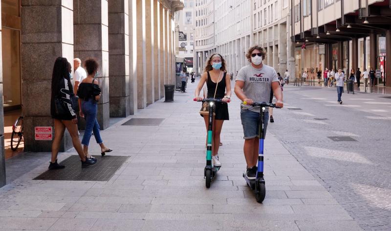 Sala contro il caos monopattini: “Migliorate o non aumento la flotta” Sala contro il caos monopattini: “Migliorate o non aumento la flotta”