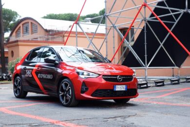 Opel  Corsa-e auto ufficiale di X Factor 2020