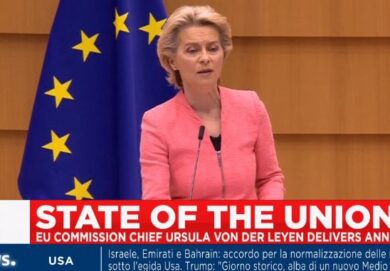 Ue, von der Leyen: “Lavoro con Conte per vertice mondiale Sanità in Italia”
