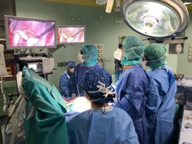 L’intervento al cuore in endoscopia con tecnologia 3D di ultima generazione