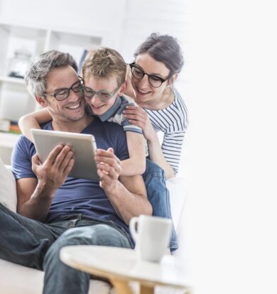 Scuola e lavoro, Essilor: iniziative per il benessere visivo della famiglia