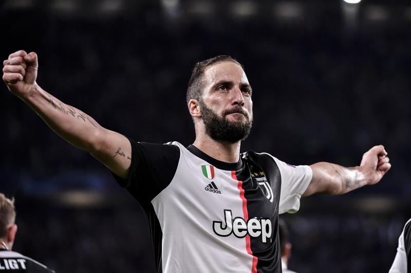 Higuain-Juventus, risoluzione. Juve, ora il rosso di bilancio sale a 90 mln