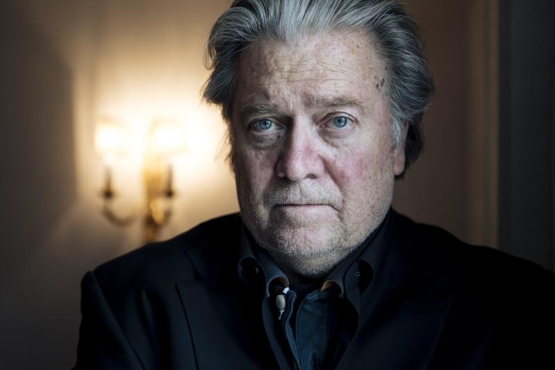 Fondi Lega: spunta il nome del finanziere amico di Steve Bannon,giro di denaro Fondi Lega: spunta il nome del finanziere amico di Steve Bannon,giro di denaro