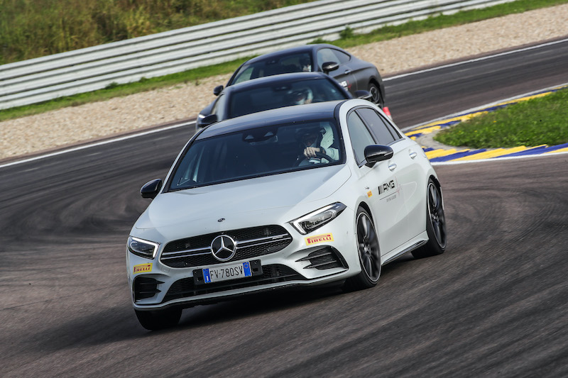 Dopo il lockdown riprende l’attività dell’AMG Driving Academy Italia