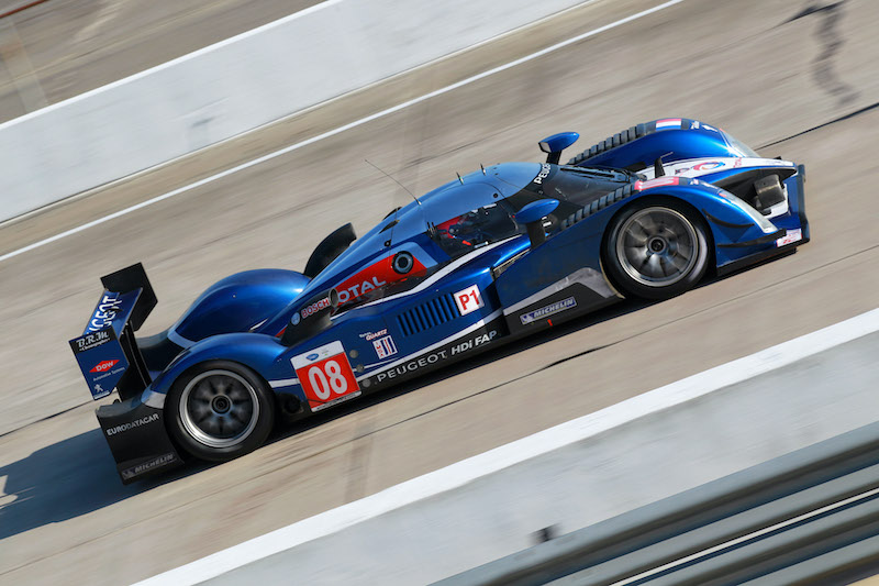 Carlos Tavares starter alla 24 ore di Le Mans alla guida di una Peugeot 908 Carlos Tavares starter alla 24 ore di Le Mans alla guida di una Peugeot 908
