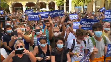 Lega, bagno di folla per Matteo Salvini anche a Pisa