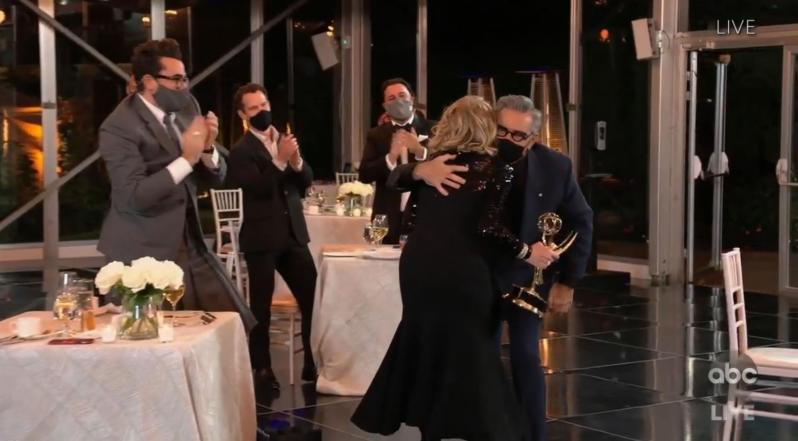 Emmy (online): premi a ‘Succession’ e ‘Watchmen’, sbanca ‘Schitt’s Creek’ Emmy (online): premi a ‘Succession’ e ‘Watchmen’, sbanca ‘Schitt’s Creek’