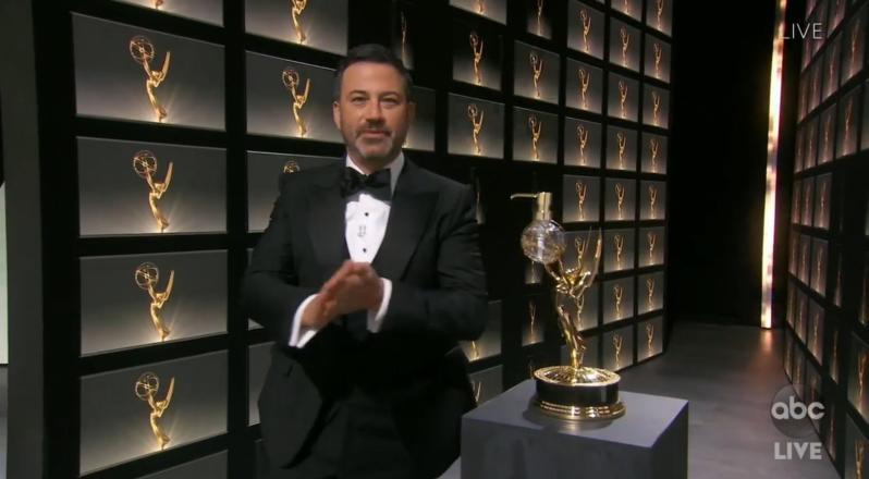 Emmy (online): premi a ‘Succession’ e ‘Watchmen’, sbanca ‘Schitt’s Creek’ Emmy (online): premi a ‘Succession’ e ‘Watchmen’, sbanca ‘Schitt’s Creek’