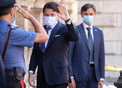 Le Borse Ue chiudono in rialzo. UniCredit: “Il voto? Supporto a Pd-M5S”