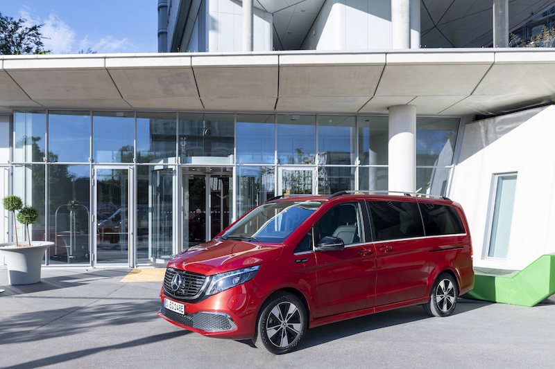 Si chiama EQV la prima monovolume premium di Mercedes