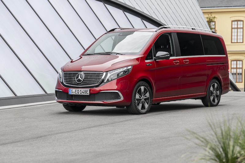 Si chiama EQV la prima monovolume premium di Mercedes