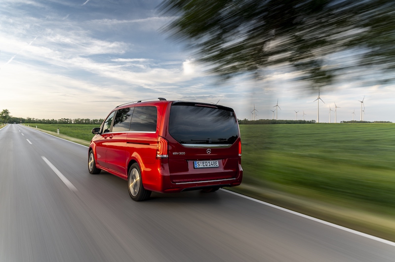 Si chiama EQV la prima monovolume premium di Mercedes