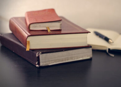 Scrittori, Kundera riceve il premio Franz Kafka 2020