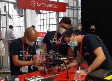 Intelligenza Artificiale, il PoliMi vince il primo “Leonardo Drone Contest”