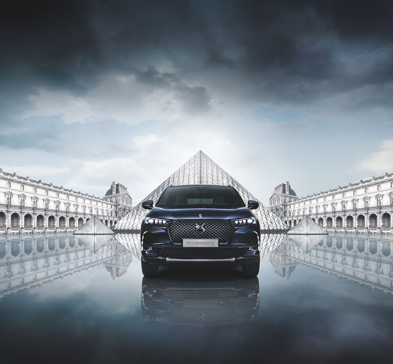 L’arte viaggia su quattro ruote con DS 7 Crossback Louvre L’arte viaggia su quattro ruote con DS 7 Crossback Louvre