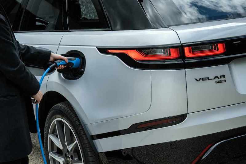 Nuova Range Rover Velar Ora anche Plug-in Nuova Range Rover Velar Ora anche Plug-in