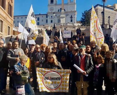 M5s, il finale del film era scontato: in arrivo l’implosione