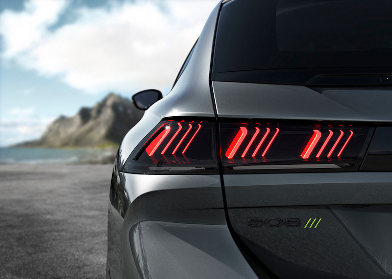 Peugeot presenta la 508 Sport Engineered ibrida plug-in da 360 CV