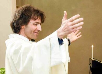 Don Roberto e la retorica sulla sua morte: intervista a Lorenzo, ex clochard