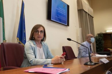 Medicina di genere, Zampa: “L’istituzione dell’Osservatorio è un grande passo”