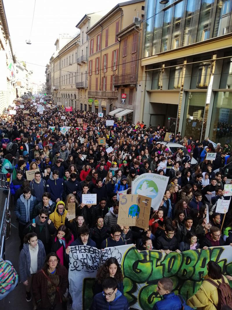 Fridays for Future in piazza per il Global Day of Climate Action Fridays for Future in piazza per il Global Day of Climate Action
