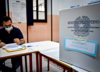 In quarantena si votava al ReferendumMa non per il Comune. Scoppia il caso
