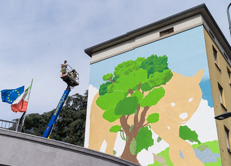 Milano, street art e un maxi-murale per via Palmanova Milano, street art e un maxi-murale per via Palmanova