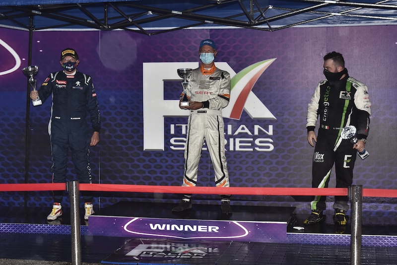 La 308 di Arduini-Bodega centra il podio sotto il diluvio di Magione La 308 di Arduini-Bodega centra il podio sotto il diluvio di Magione