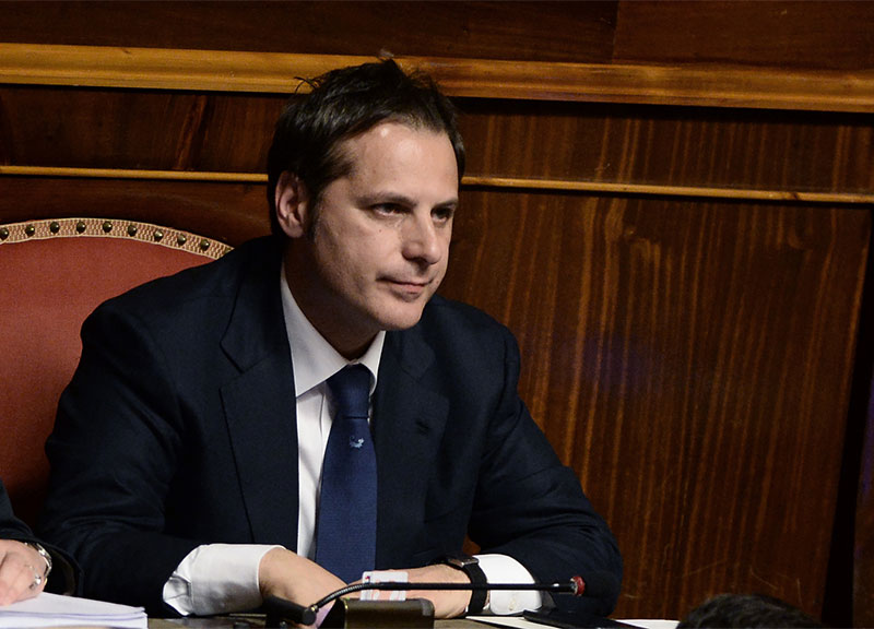 Fondi Lega, la scuola di Siri nel mirino.Ingenti donazioni da parte di privati Fondi Lega, la scuola di Siri nel mirino.Ingenti donazioni da parte di privati