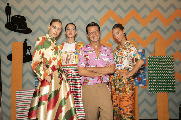 Amore, moda e cibo, Alessandro Enriquez torna con il suo stile inconfondibile