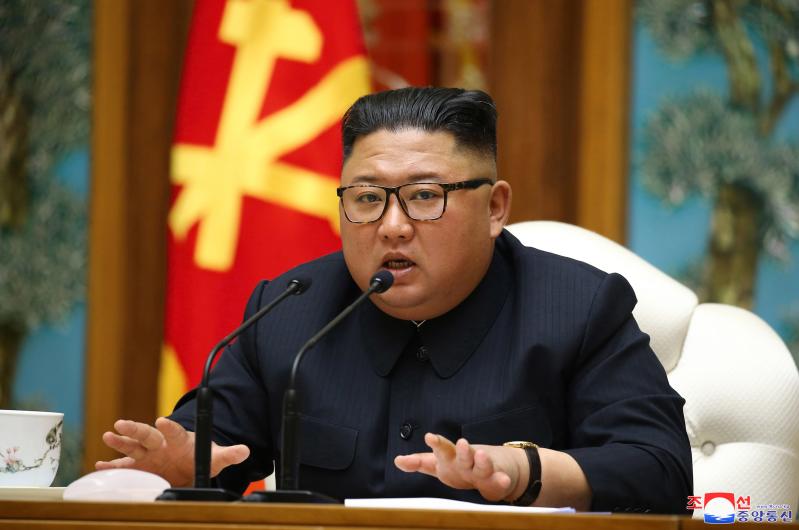Corea del Nord, il leader Kim Jong-un ammette “difetti” sulla gestione Covid Corea del Nord, il leader Kim Jong-un ammette “difetti” sulla gestione Covid